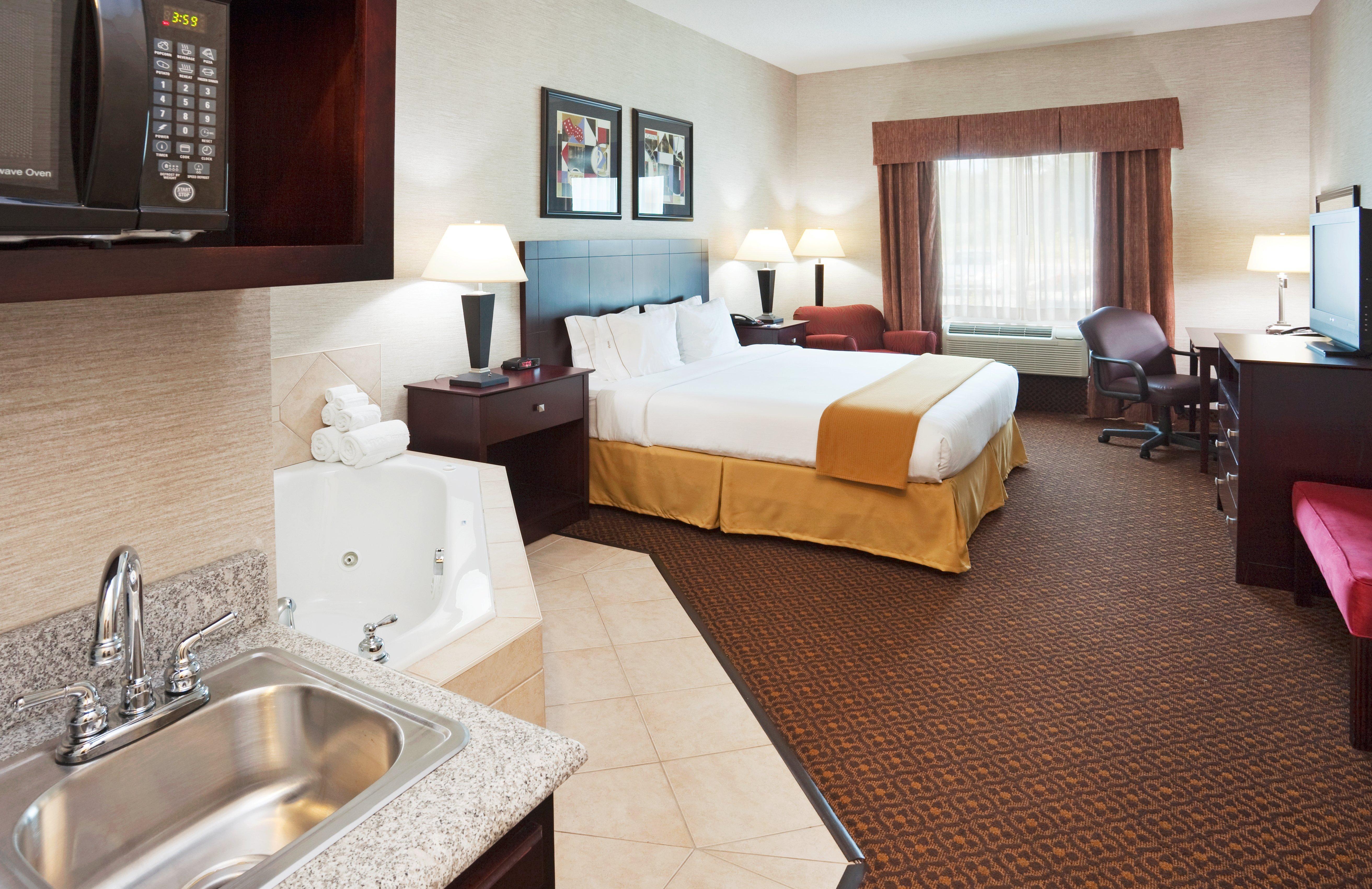 Holiday Inn Express Carrollton, An Ihg Hotel Εξωτερικό φωτογραφία